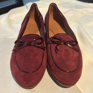Maroon L’Amour DesPieds loafers